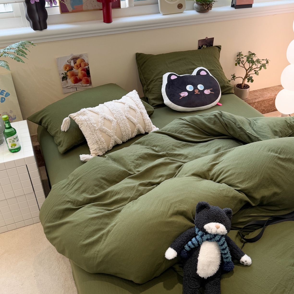 91家纺网 家纺一手货源 找家纺 水墨江南 2025新款亲肤磨毛水洗棉纯色四件套 橄榄绿