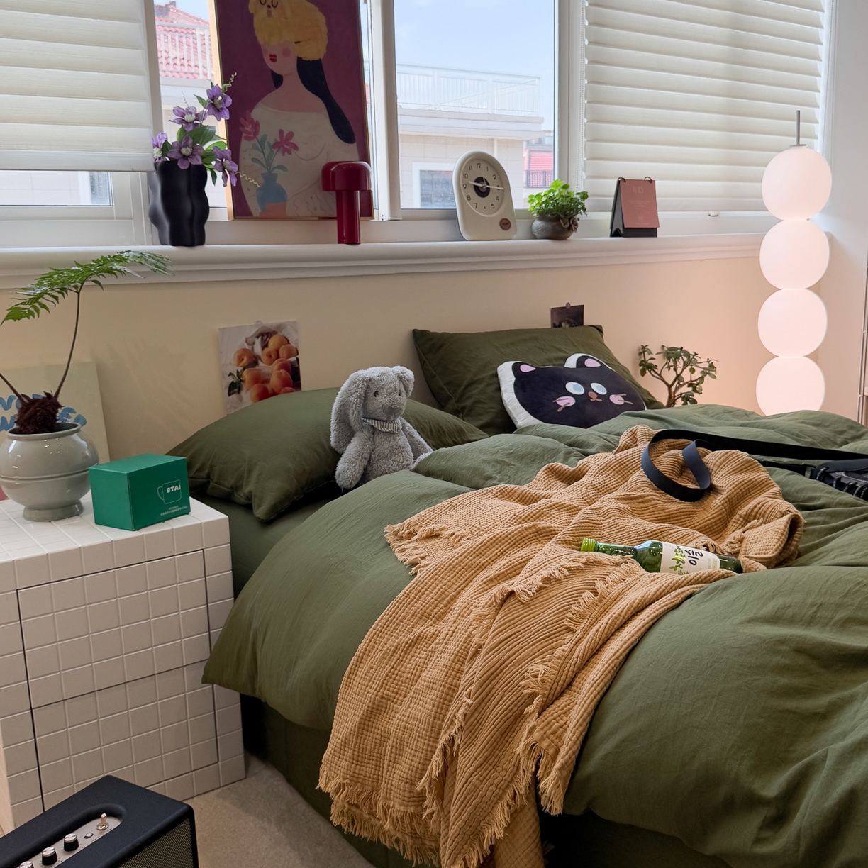 91家纺网 家纺一手货源 找家纺 水墨江南 2025新款亲肤磨毛水洗棉纯色四件套 橄榄绿