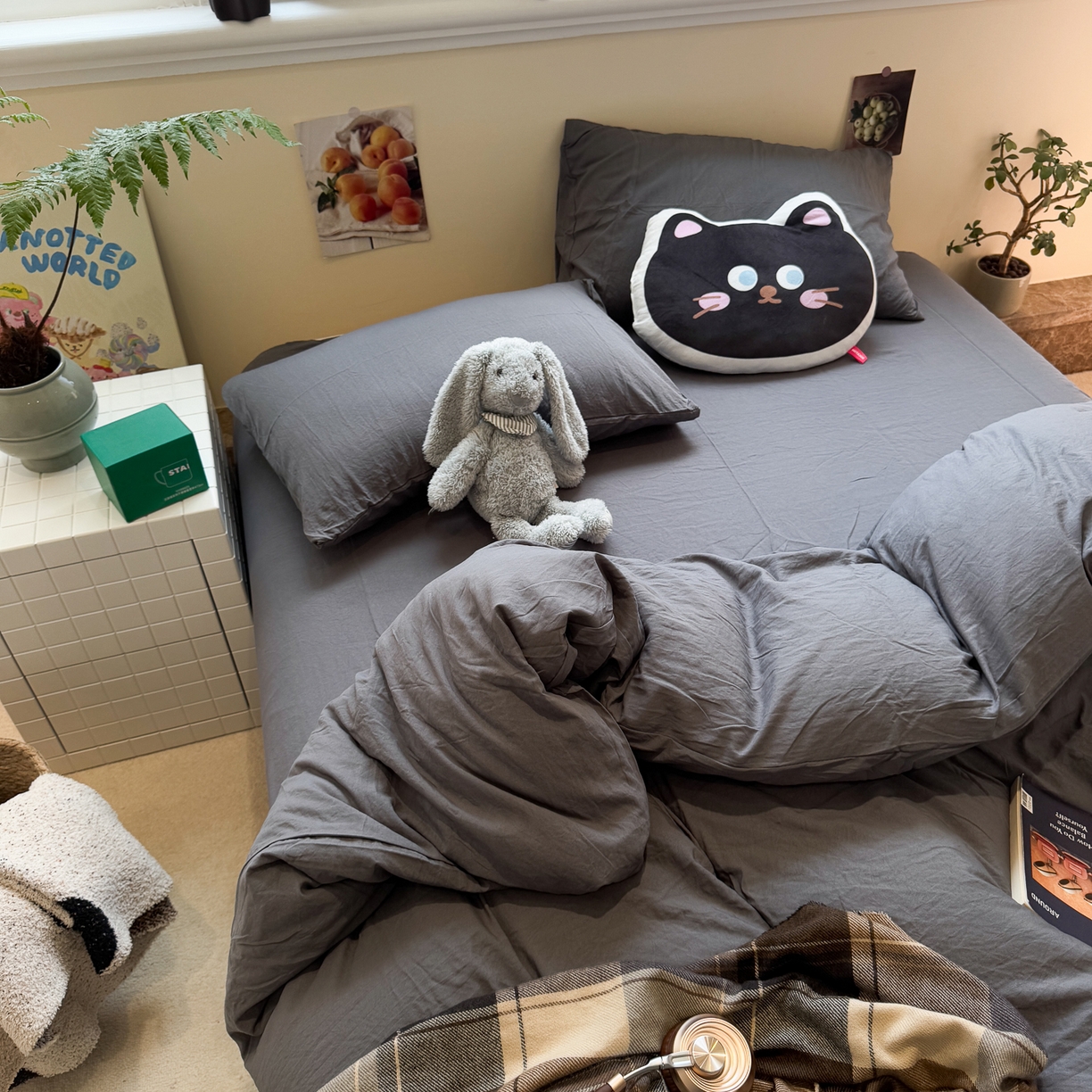 91家纺网 家纺一手货源 找家纺 水墨江南 2025新款亲肤磨毛水洗棉纯色四件套 墨灰