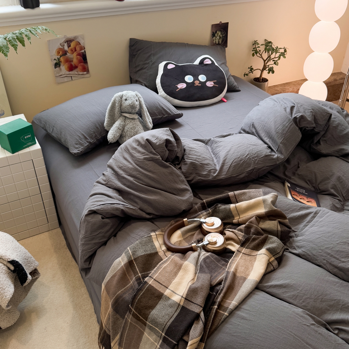 91家纺网 家纺一手货源 找家纺 水墨江南 2025新款亲肤磨毛水洗棉纯色四件套 墨灰