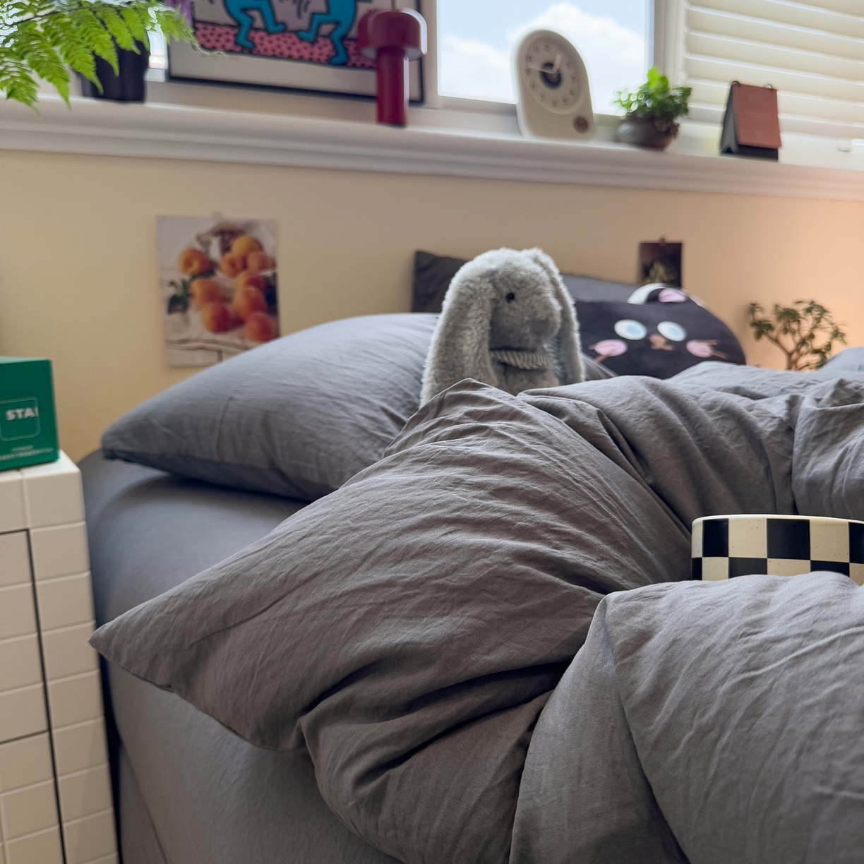 91家纺网 家纺一手货源 找家纺 水墨江南 2025新款亲肤磨毛水洗棉纯色四件套 墨灰