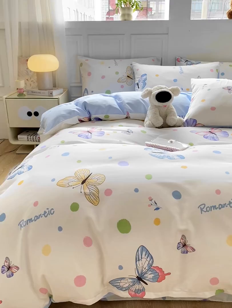 91家纺网 家纺一手货源 找家纺 红日子纺织品 2025新款12868全棉印花系列四件套 蝶舞