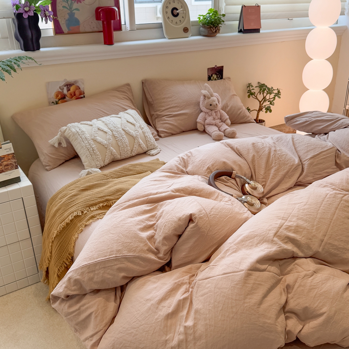 91家纺网 家纺一手货源 找家纺 水墨江南 2025新款亲肤磨毛水洗棉纯色四件套 中驼