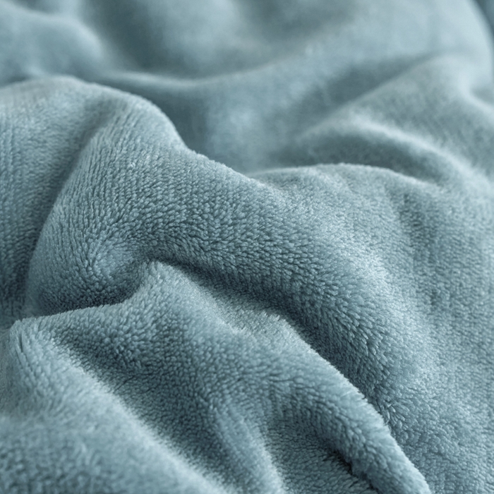 91家纺网 家纺一手货源 找家纺 米米儿家纺 2025新款牛奶绒刺绣冬被跨境被子外贸冬季被芯被子被芯 蓝-灰色