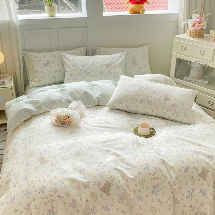 91家纺网 家纺一手货源 找家纺 红日子纺织品 2025新款12868全棉印花系列四件套 花园宝贝