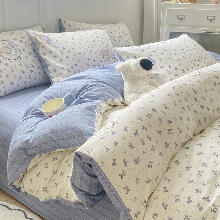 91家纺网 家纺一手货源 找家纺 红日子纺织品 2025新款12868全棉印花系列四件套 玲语小狗