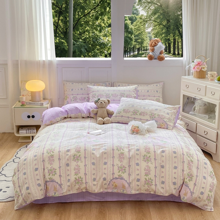 91家纺网 家纺一手货源 找家纺 红日子纺织品 2025新款12868全棉印花系列四件套 罗拉萌兔