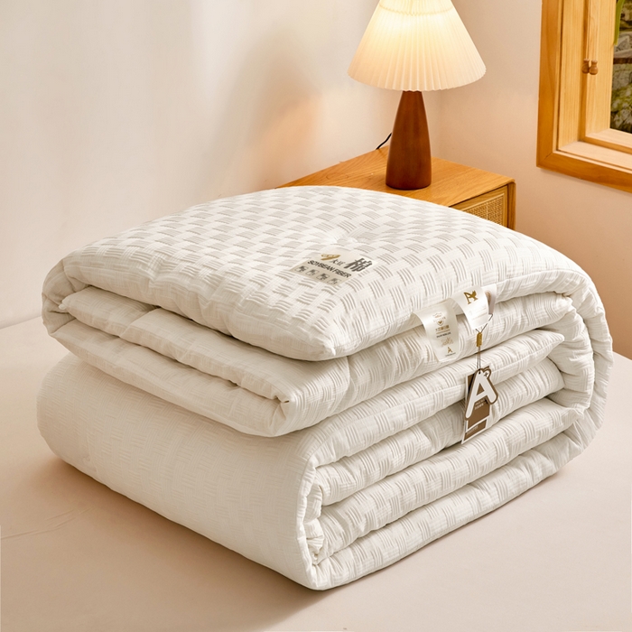 91家纺网 家纺一手货源 找家纺 米米儿家纺 2025新款A类华夫格针织提花大豆冬被被子被芯 本白色