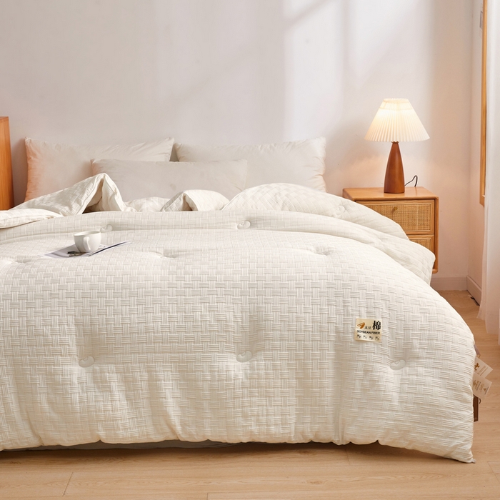 91家纺网 家纺一手货源 找家纺 米米儿家纺 2025新款A类华夫格针织提花大豆冬被被子被芯 本白色