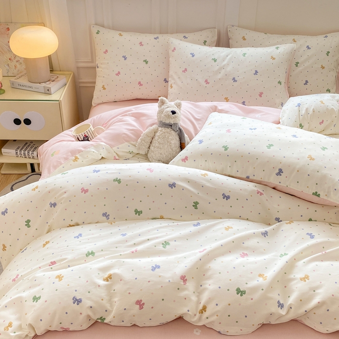 91家纺网 家纺一手货源 找家纺 红日子纺织品 2025新款12868全棉印花系列四件套 甜心情节