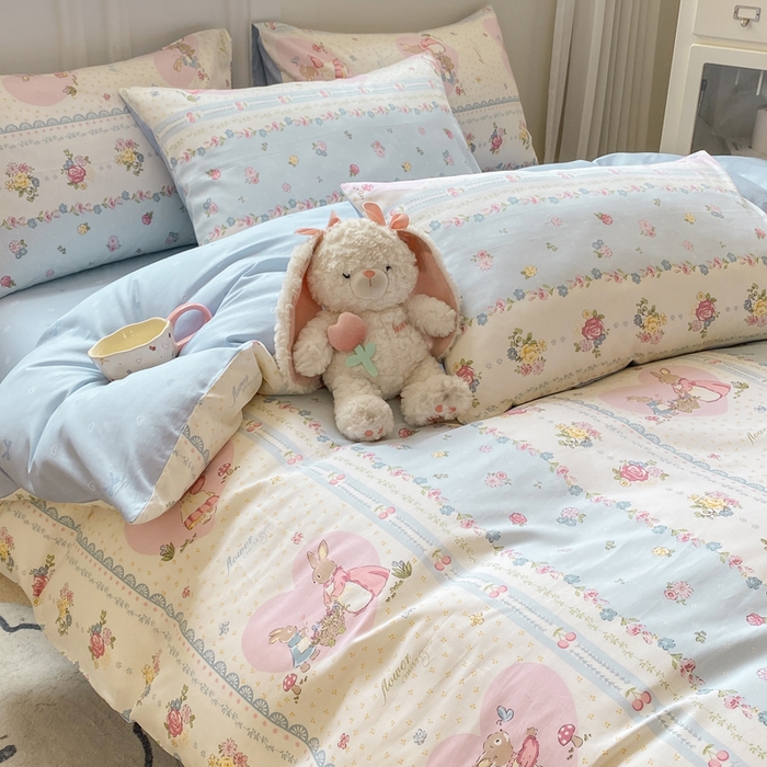 91家纺网 家纺一手货源 找家纺 红日子纺织品 2025新款12868全棉印花系列四件套 香颂萌兔