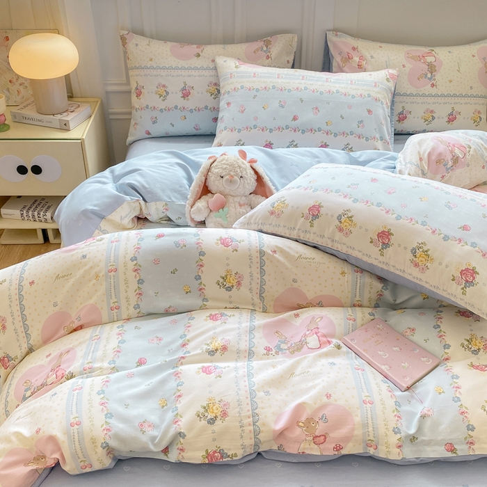 91家纺网 家纺一手货源 找家纺 红日子纺织品 2025新款12868全棉印花系列四件套 香颂萌兔