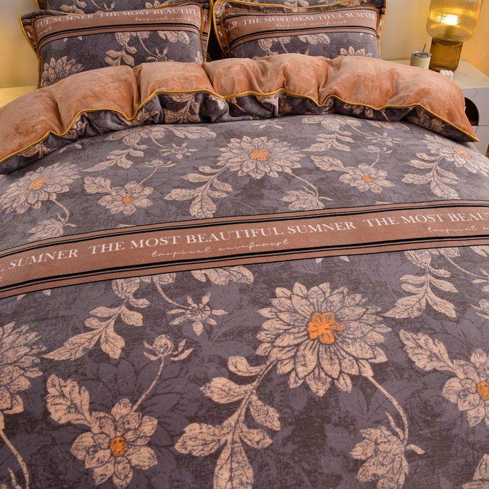 91家纺网 家纺一手货源 找家纺 芯诗曼 2025直播高克重牛奶绒四件套法莱绒金貂貂狐保暖单被套 暗香