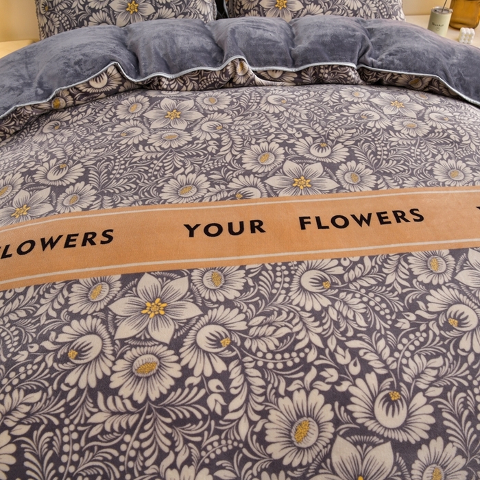 91家纺网 家纺一手货源 找家纺 芯诗曼 2025直播高克重牛奶绒四件套法莱绒金貂貂狐保暖单被套 繁花嫩叶