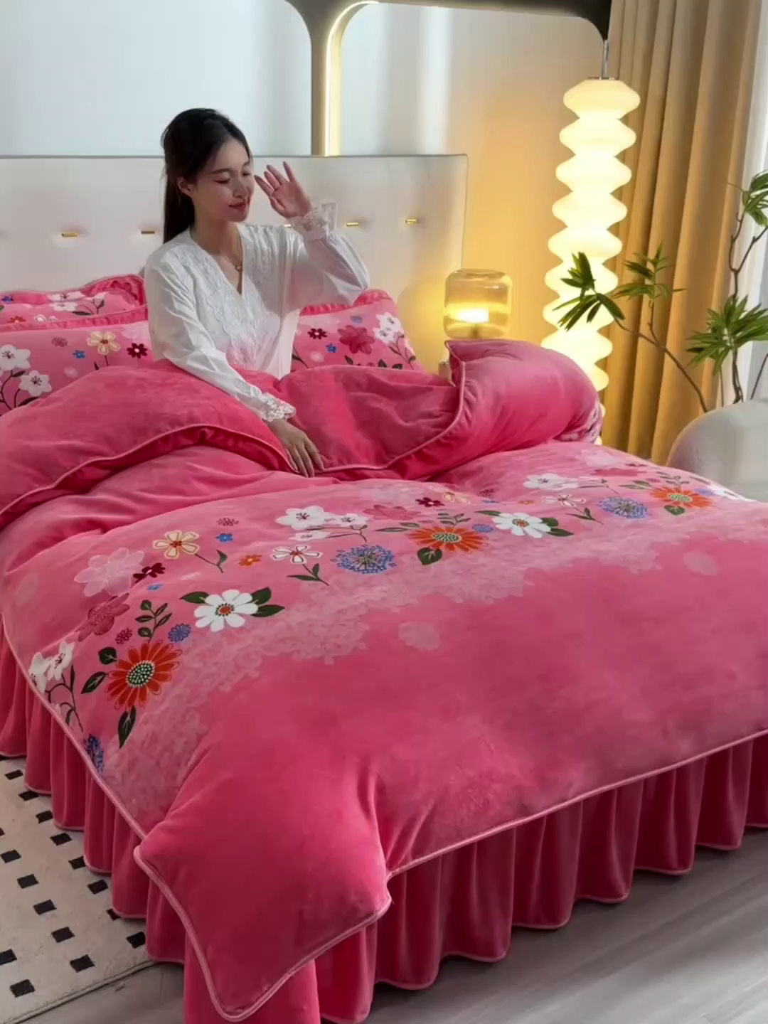 91家纺网 家纺一手货源 找家纺 芯诗曼 2025直播高克重牛奶绒四件套法莱绒金貂貂狐保暖单被套 爱意满满