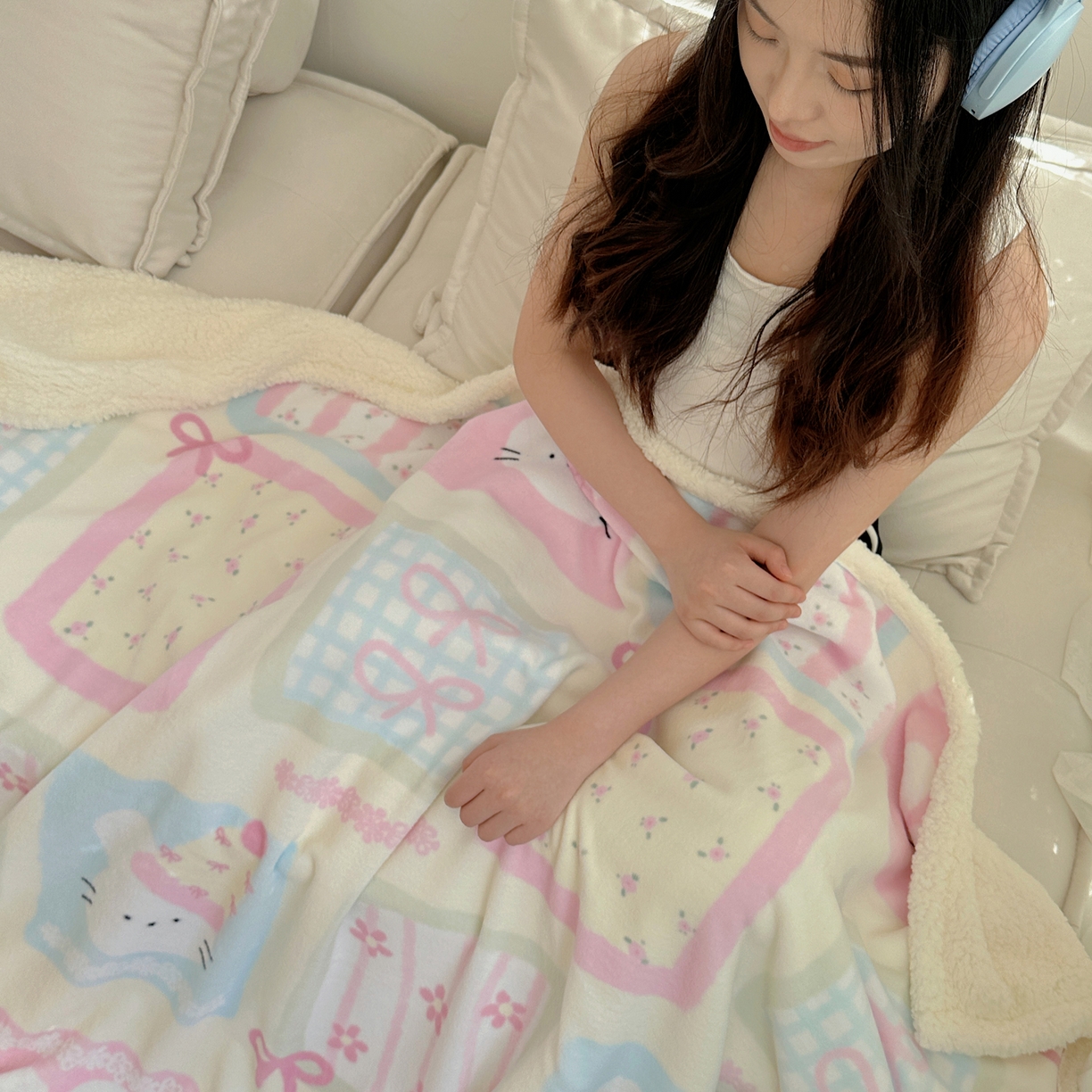 91家纺网 家纺一手货源 找家纺 萝莉家纺 2025新款小清新多功能牛奶绒羊羔绒毛毯毯子午睡毯 蝴蝶结兔