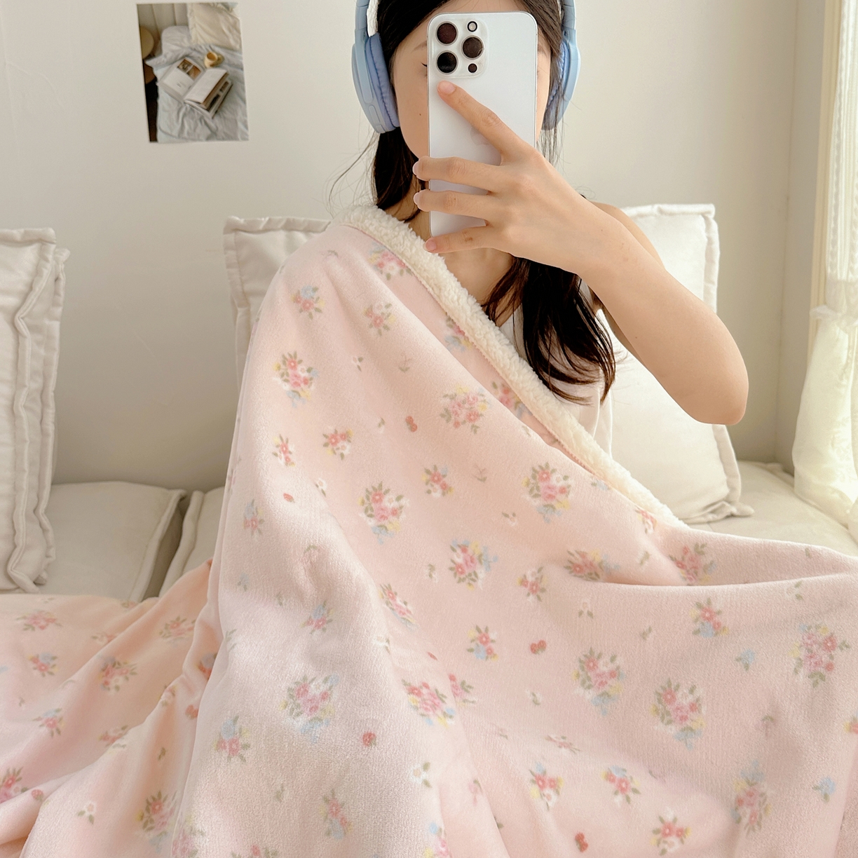 91家纺网 家纺一手货源 找家纺 萝莉家纺 2025新款小清新多功能牛奶绒羊羔绒毛毯毯子午睡毯 花晓玉