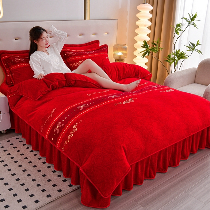 91家纺网 家纺一手货源 找家纺 芯诗曼 2025直播高克重牛奶绒四件套法莱绒金貂貂狐保暖单被套 今生缘