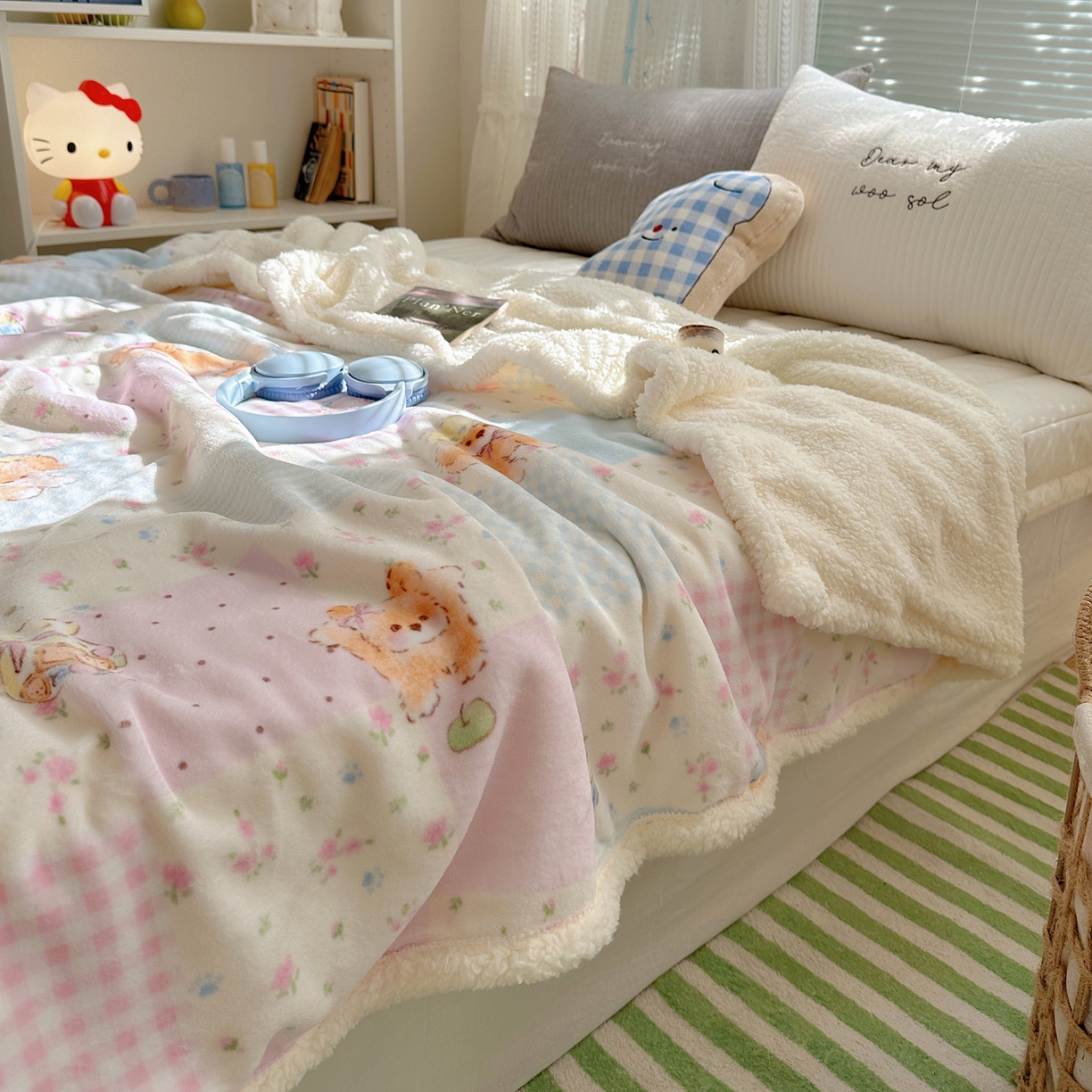 91家纺网 家纺一手货源 找家纺 萝莉家纺 2025新款小清新多功能牛奶绒羊羔绒毛毯毯子午睡毯 花园猫