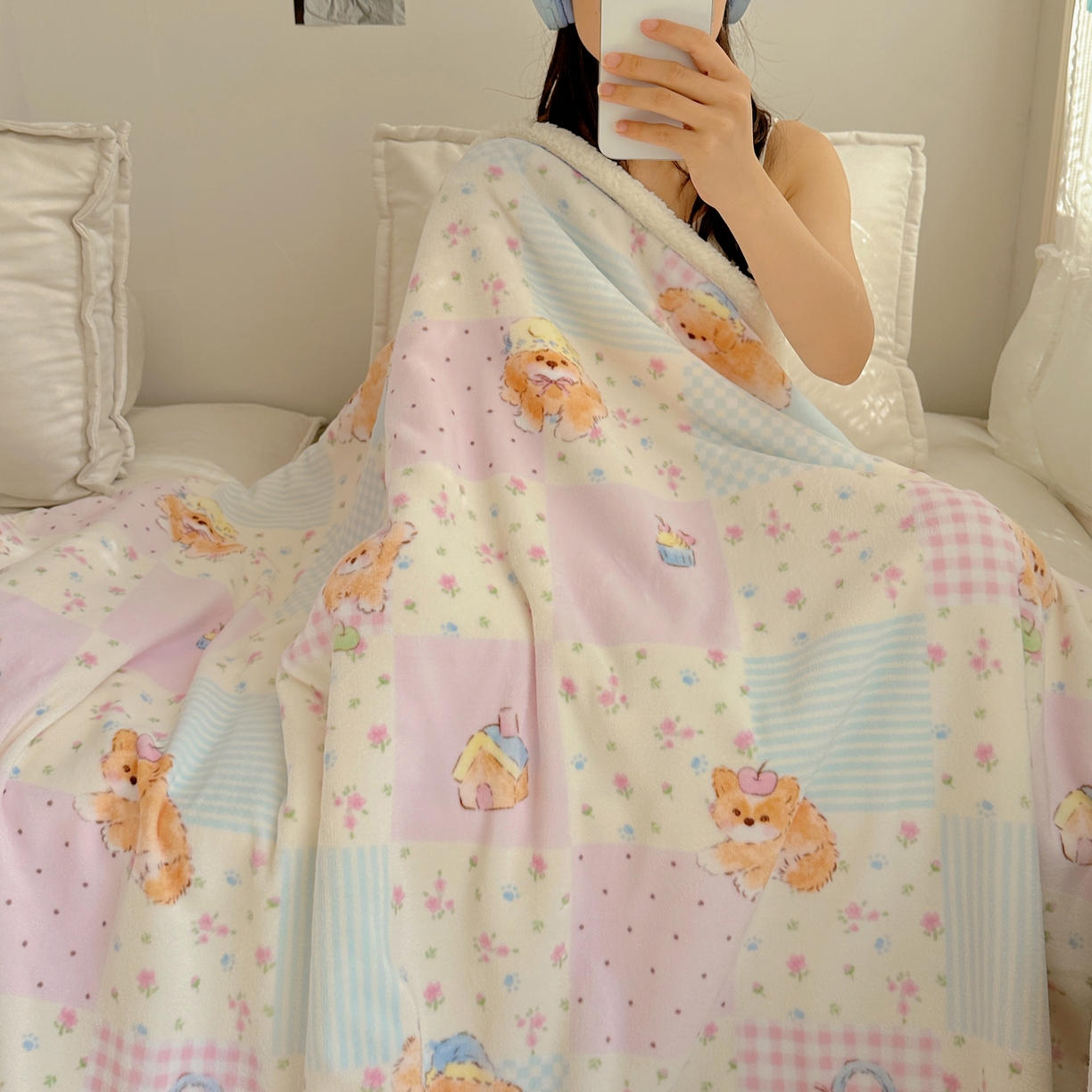 91家纺网 家纺一手货源 找家纺 萝莉家纺 2025新款小清新多功能牛奶绒羊羔绒毛毯毯子午睡毯 花园猫