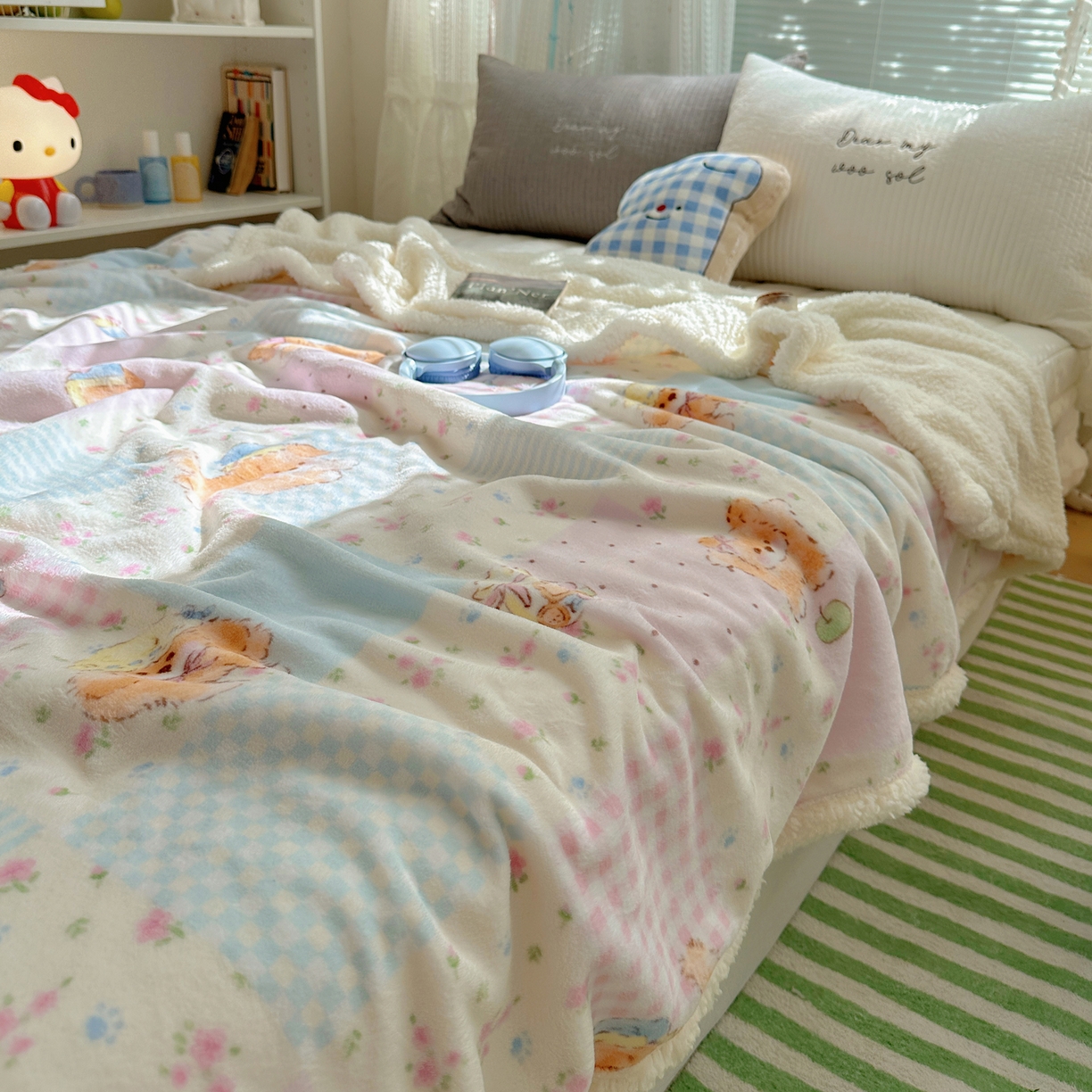 91家纺网 家纺一手货源 找家纺 萝莉家纺 2025新款小清新多功能牛奶绒羊羔绒毛毯毯子午睡毯 花园猫