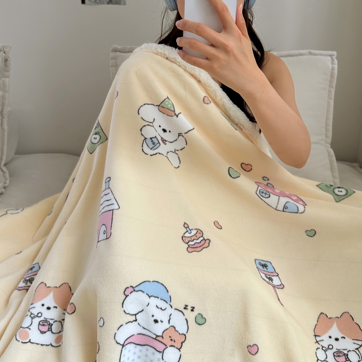 91家纺网 家纺一手货源 找家纺 萝莉家纺 2025新款小清新多功能牛奶绒羊羔绒毛毯毯子午睡毯 卡通乐园