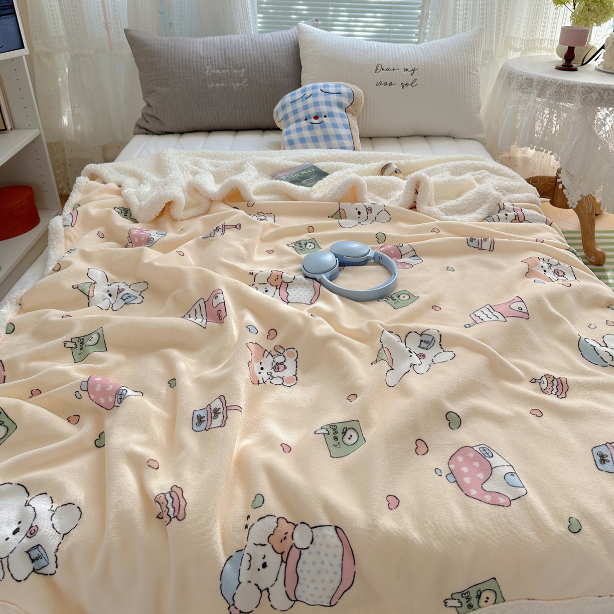 91家纺网 家纺一手货源 找家纺 萝莉家纺 2025新款小清新多功能牛奶绒羊羔绒毛毯毯子午睡毯 卡通乐园