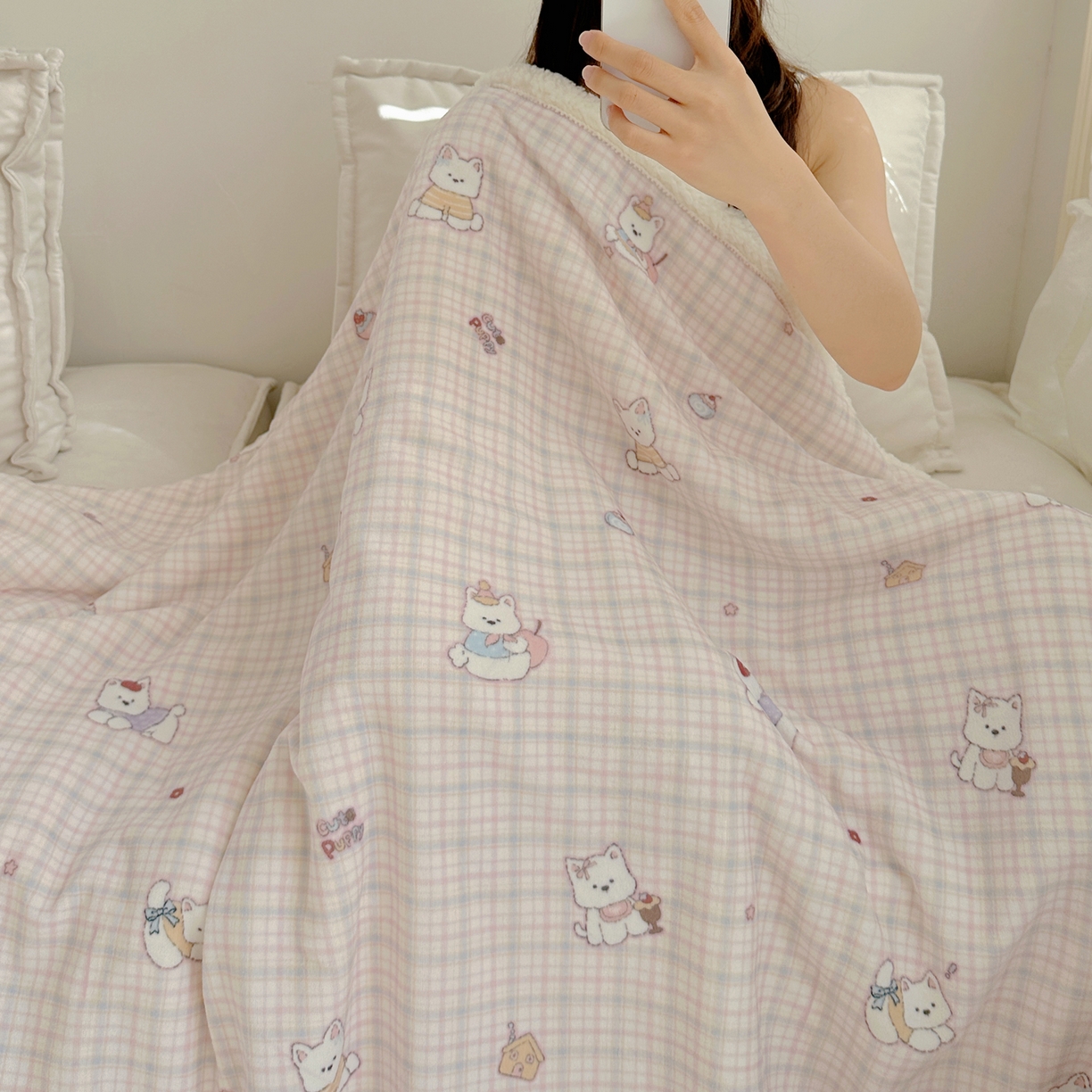 91家纺网 家纺一手货源 找家纺 萝莉家纺 2025新款小清新多功能牛奶绒羊羔绒毛毯毯子午睡毯 萌宠小屋