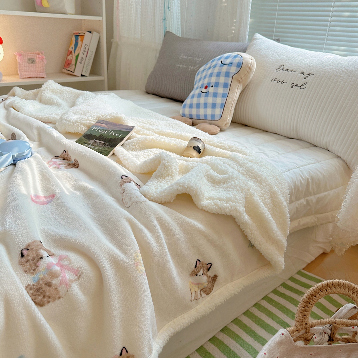 91家纺网 家纺一手货源 找家纺 萝莉家纺 2025新款小清新多功能牛奶绒羊羔绒毛毯毯子午睡毯 软萌猫黄