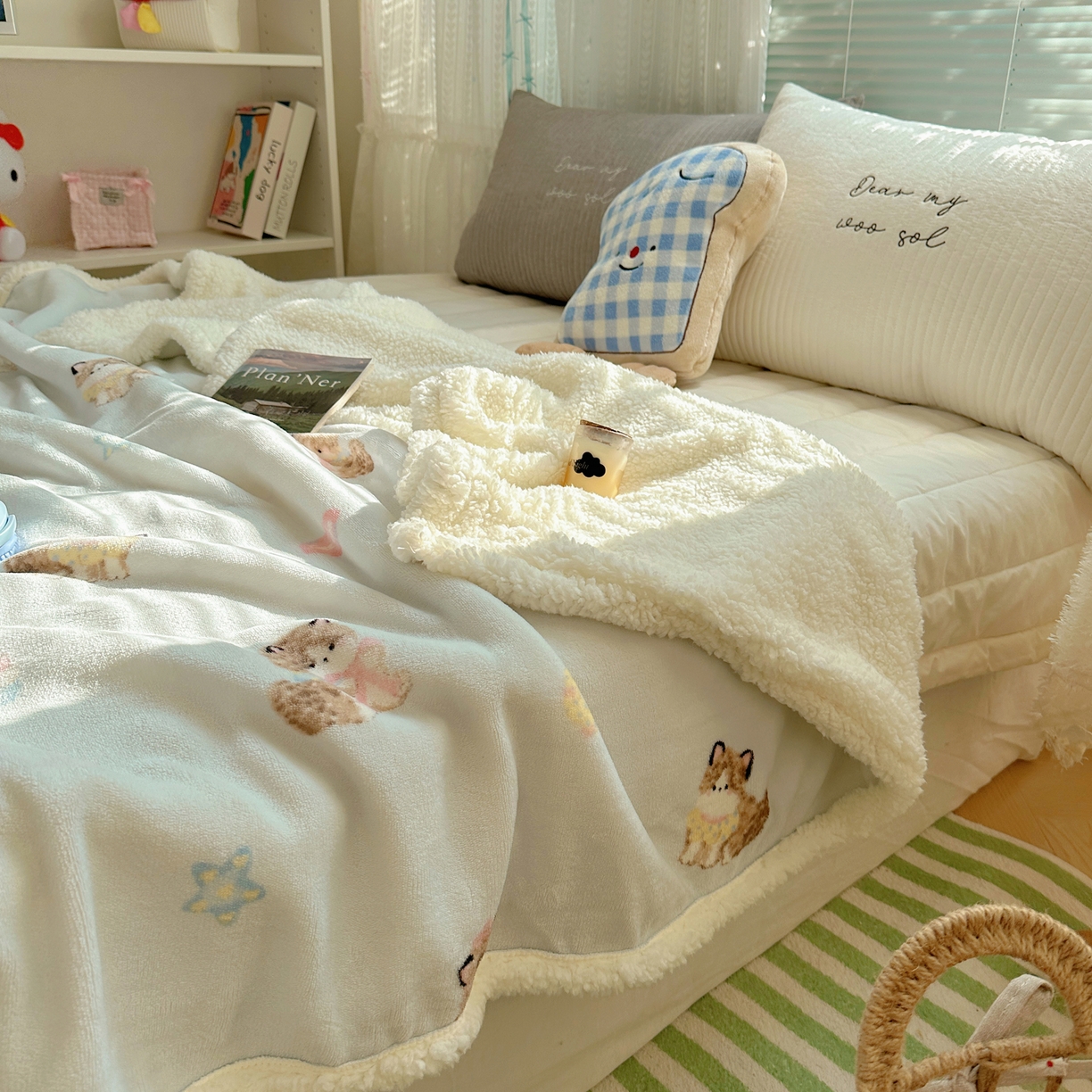 91家纺网 家纺一手货源 找家纺 萝莉家纺 2025新款小清新多功能牛奶绒羊羔绒毛毯毯子午睡毯 软萌猫蓝