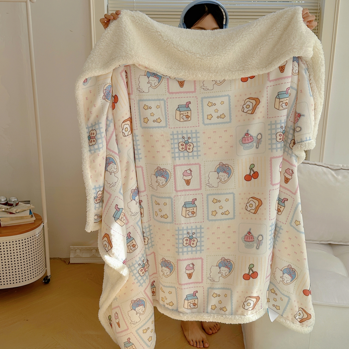 萝莉家纺 2025新款小清新多功能牛奶绒羊羔绒毛毯毯子午睡毯 甜品屋