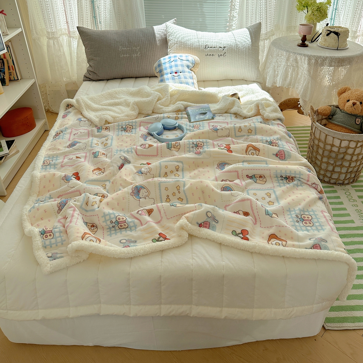 91家纺网 家纺一手货源 找家纺 萝莉家纺 2025新款小清新多功能牛奶绒羊羔绒毛毯毯子午睡毯 甜品屋