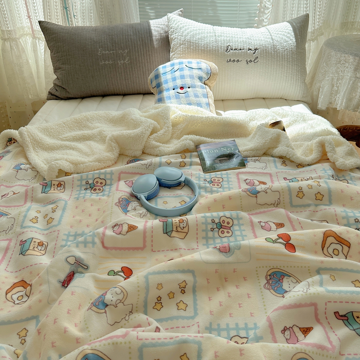 91家纺网 家纺一手货源 找家纺 萝莉家纺 2025新款小清新多功能牛奶绒羊羔绒毛毯毯子午睡毯 甜品屋