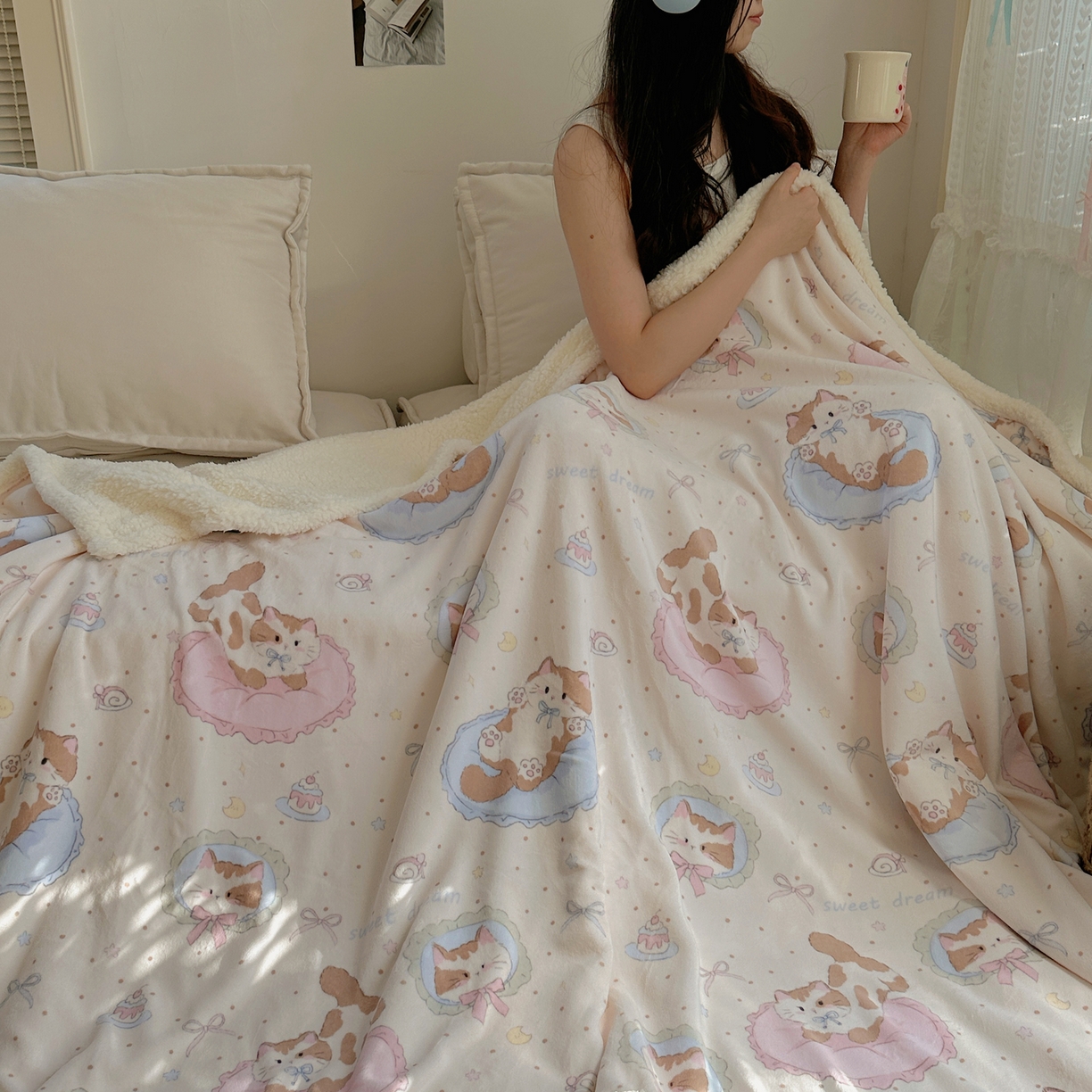 91家纺网 家纺一手货源 找家纺 萝莉家纺 2025新款小清新多功能牛奶绒羊羔绒毛毯毯子午睡毯 做个好梦