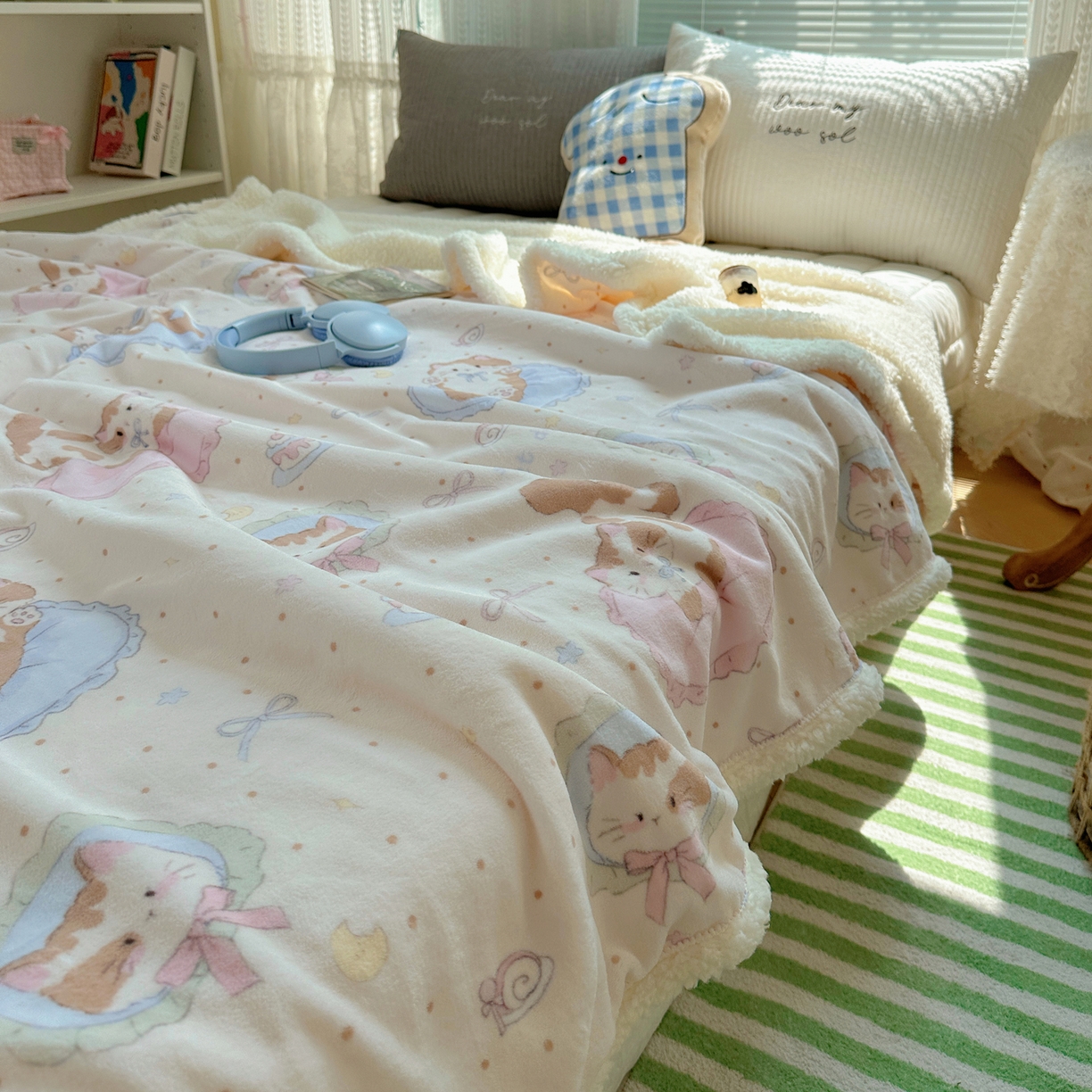 91家纺网 家纺一手货源 找家纺 萝莉家纺 2025新款小清新多功能牛奶绒羊羔绒毛毯毯子午睡毯 做个好梦