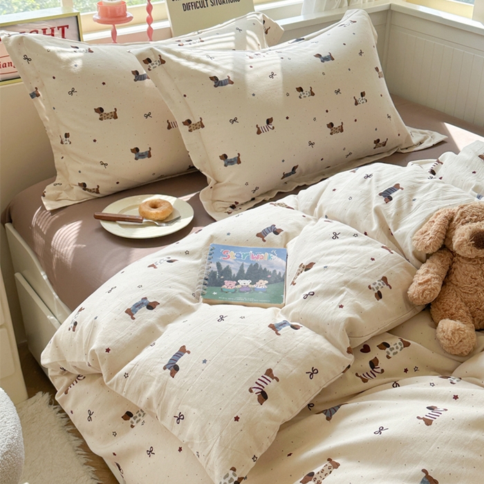 91家纺网 家纺一手货源 找家纺 萝莉家纺 2025新款全棉小清新高品质数码印花磨毛四件套 斑点狗狗