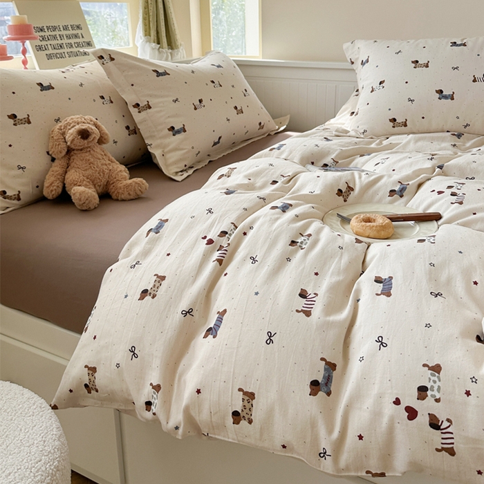 91家纺网 家纺一手货源 找家纺 萝莉家纺 2025新款全棉小清新高品质数码印花磨毛四件套 斑点狗狗