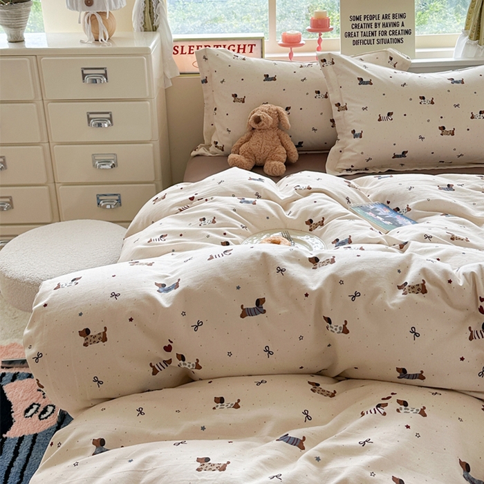 91家纺网 家纺一手货源 找家纺 萝莉家纺 2025新款全棉小清新高品质数码印花磨毛四件套 斑点狗狗