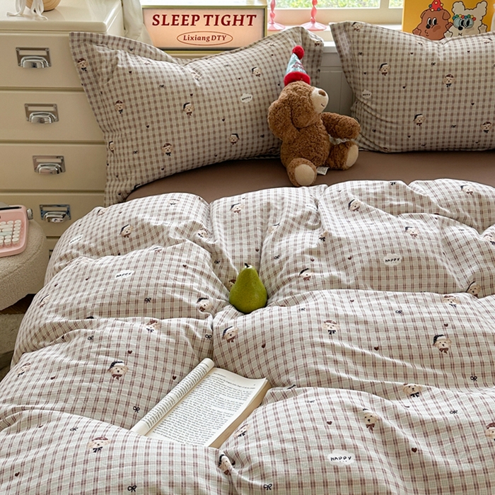 91家纺网 家纺一手货源 找家纺 萝莉家纺 2025新款全棉小清新高品质数码印花磨毛四件套 英伦熊