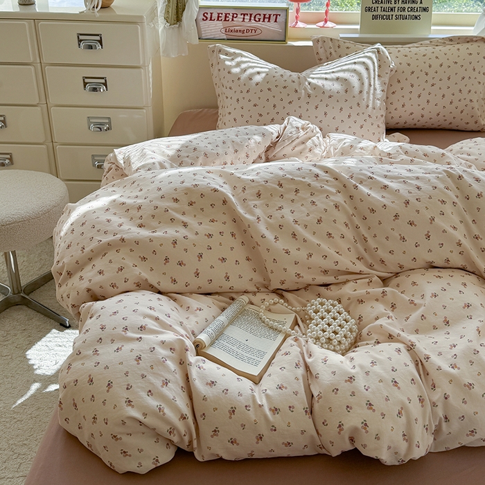 91家纺网 家纺一手货源 找家纺 萝莉家纺 2025新款全棉小清新高品质数码印花磨毛四件套 樱桃多多