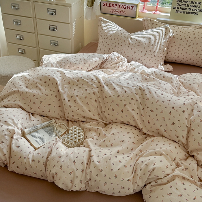 91家纺网 家纺一手货源 找家纺 萝莉家纺 2025新款全棉小清新高品质数码印花磨毛四件套 樱桃多多