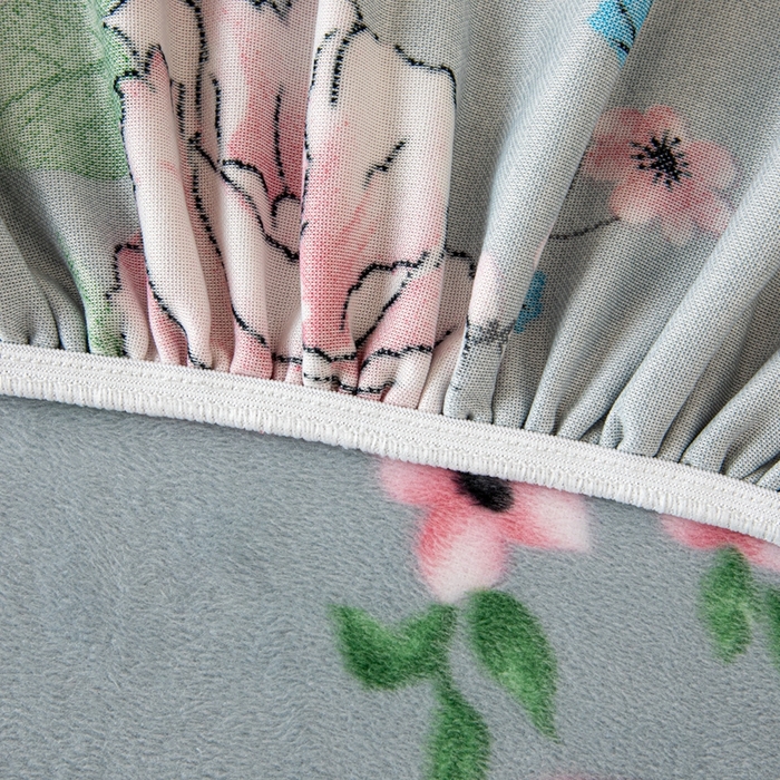 91家纺网 家纺一手货源 找家纺 沐沐家纺 2026新款毛绒印花床头罩 花盛开