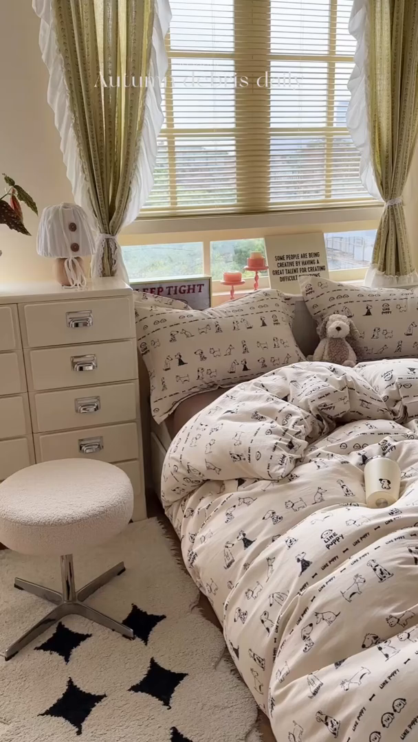 91家纺网 家纺一手货源 找家纺 萝莉家纺 2025新款全棉小清新高品质数码印花磨毛四件套 涂鸦日记