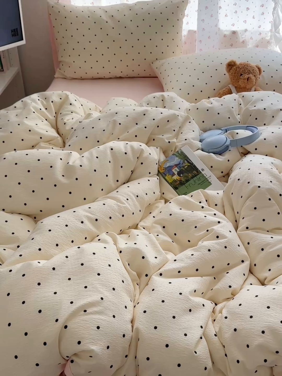 91家纺网 家纺一手货源 找家纺 顾里家纺 2025新款韩系波点云朵棉四件套 白波点
