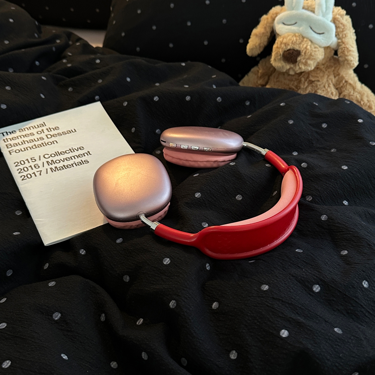 91家纺网 家纺一手货源 找家纺 顾里家纺 2025新款韩系波点云朵棉四件套 黑波点