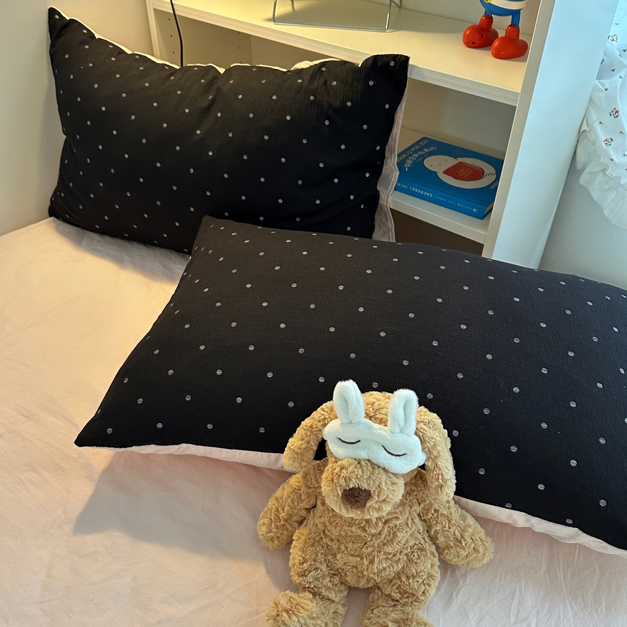 91家纺网 家纺一手货源 找家纺 顾里家纺 2025新款韩系波点云朵棉四件套 黑波点