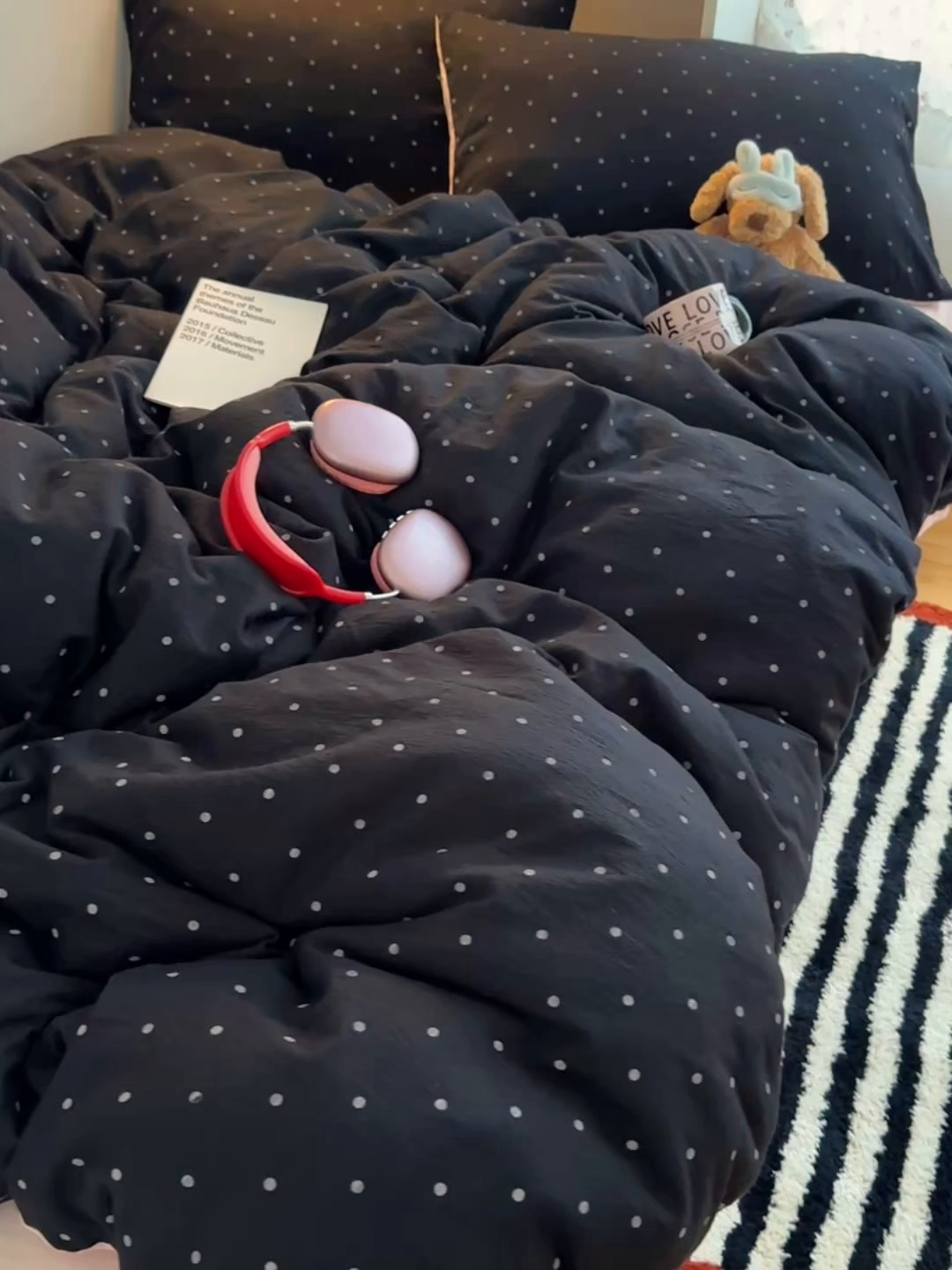 91家纺网 家纺一手货源 找家纺 顾里家纺 2025新款韩系波点云朵棉四件套 黑波点