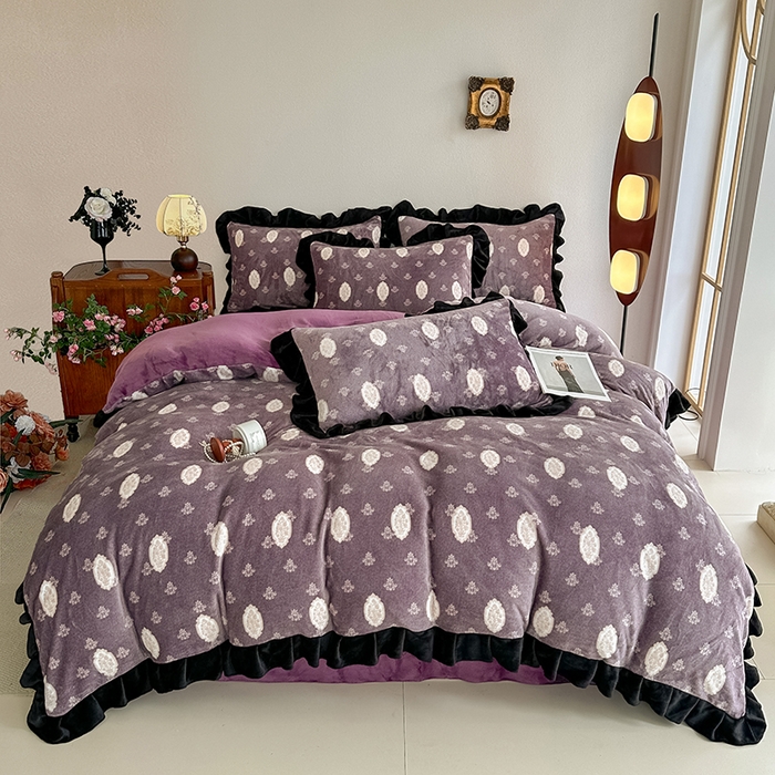 91家纺网 家纺一手货源 找家纺 亿品2025新款直播爆款韩版赫本风高克重牛奶绒四件套床裙款 8.5斤（有买家秀加v） 花浅红