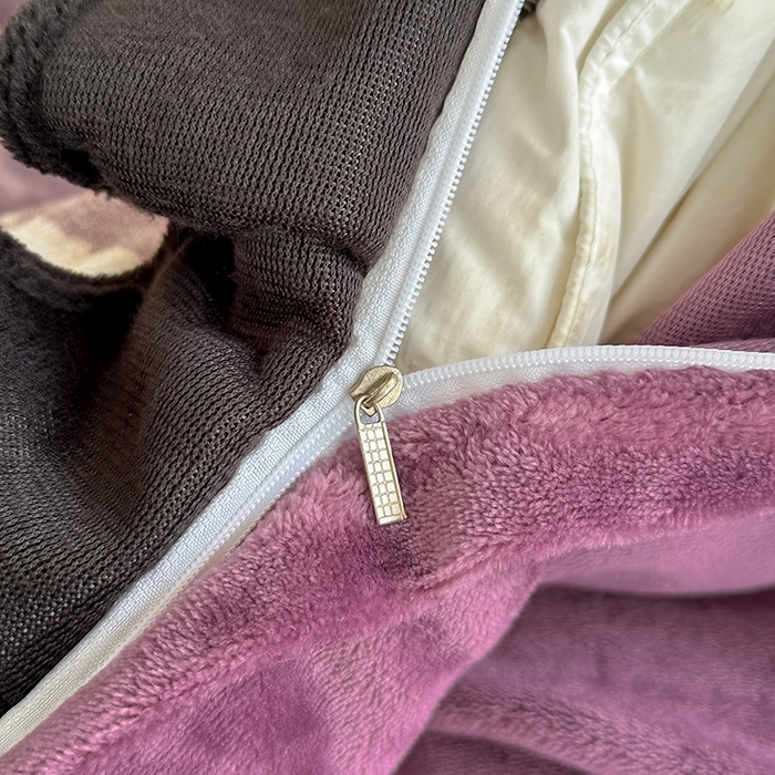 91家纺网 家纺一手货源 找家纺 亿品2025新款直播爆款韩版赫本风高克重牛奶绒四件套床裙款 8.5斤（有买家秀加v） 花浅红