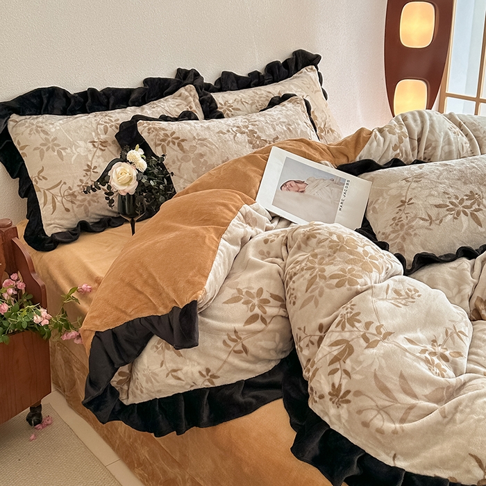 91家纺网 家纺一手货源 找家纺 亿品2025新款直播爆款韩版赫本风高克重牛奶绒四件套床裙款 8.5斤（有买家秀加v） 扶苏